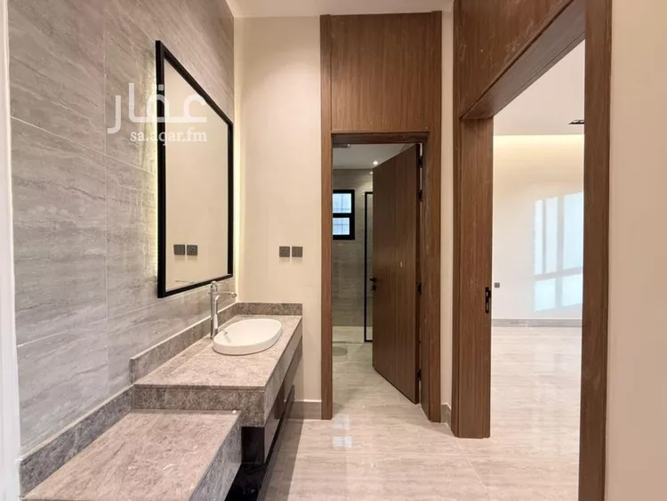 Apartment for Sale in Riyadh Al Yarmouk 10