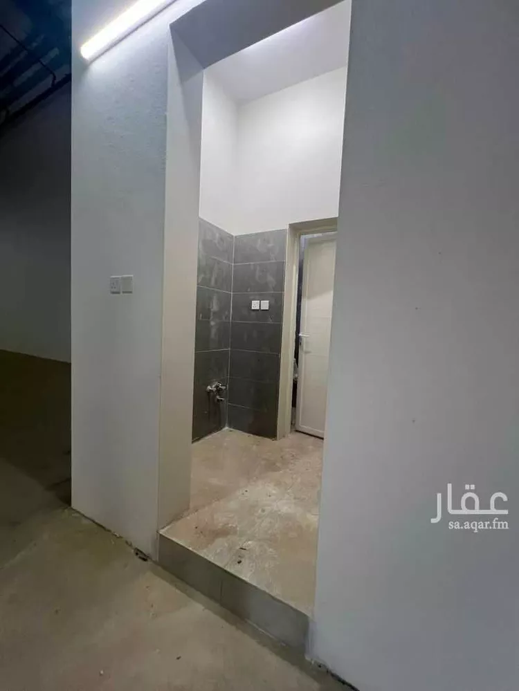 مستودع للإيجار في شارع المديفع, حي طيبة, مدينة الرياض, منطقة الرياض 9