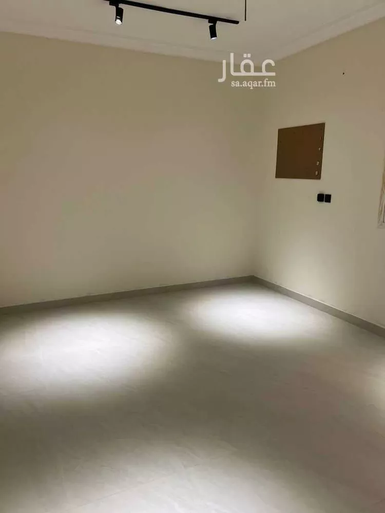 عمارة للإيجار في شارع معتوق الغزالي, حي الربوة, مدينة ينبع, منطقة المدينة المنورة صورة 4