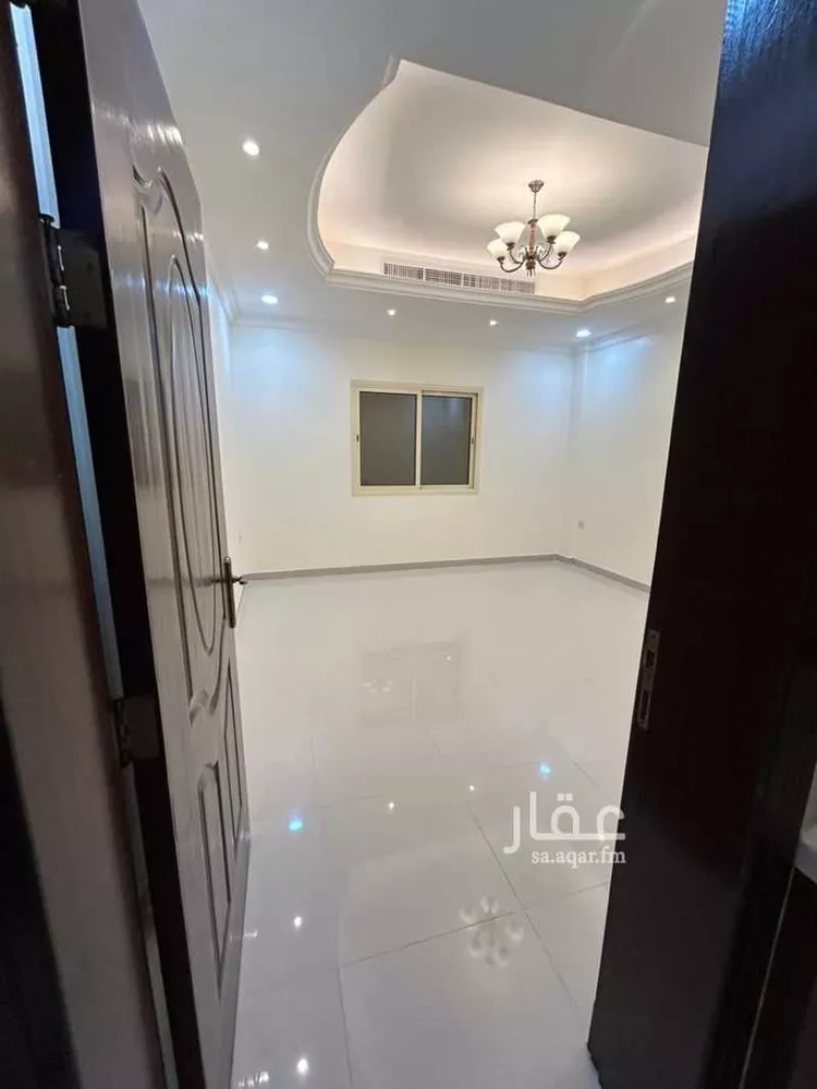 شقة للإيجار في شارع القيصومة, حي الحمراء, مدينة الخبر, المنطقة الشرقية صورة 2