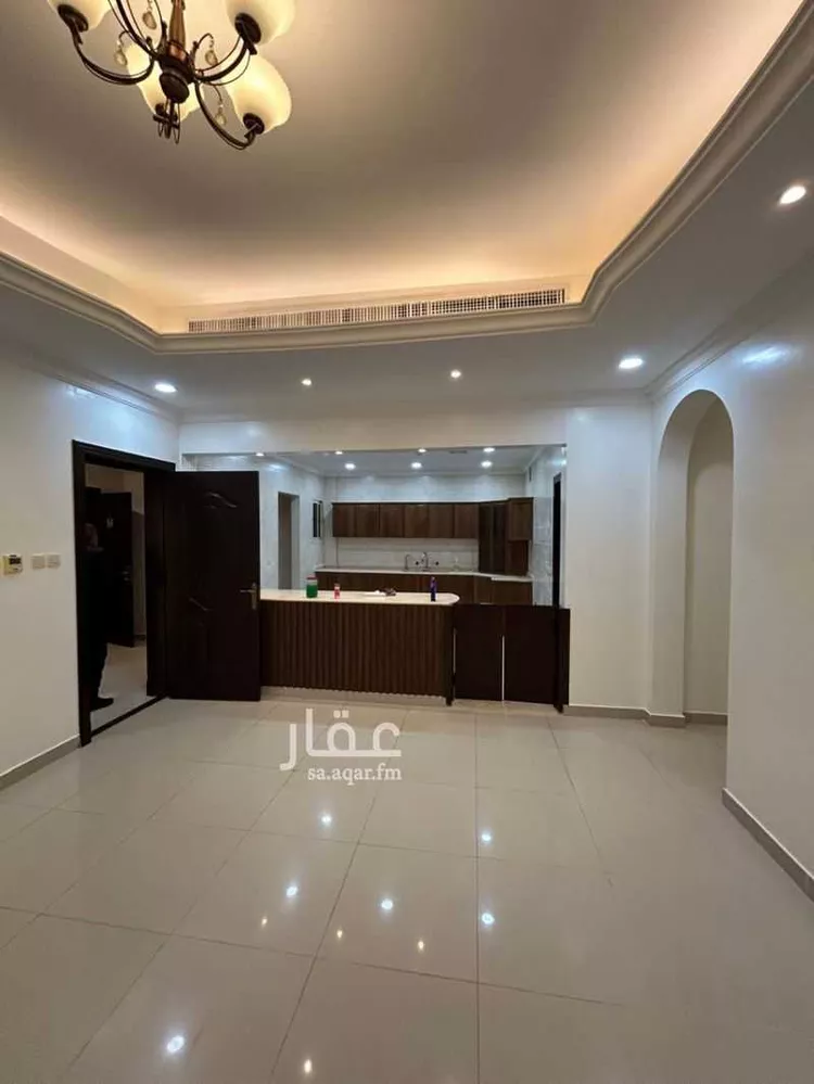 شقة للإيجار في شارع القيصومة, حي الحمراء, مدينة الخبر, المنطقة الشرقية 6