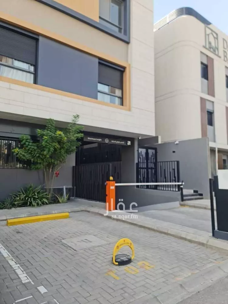 فيلا للإيجار في شارع خليفة بن بديع, حي المحمدية, مدينة الرياض, منطقة الرياض صورة 3