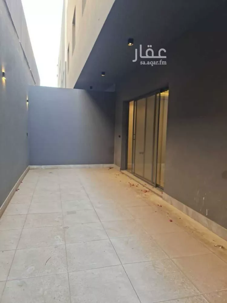 فيلا للإيجار في شارع خليفة بن بديع, حي المحمدية, مدينة الرياض, منطقة الرياض 7