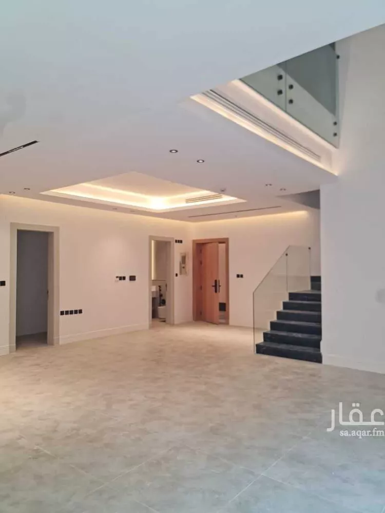 فيلا للإيجار في شارع خليفة بن بديع, حي المحمدية, مدينة الرياض, منطقة الرياض 14