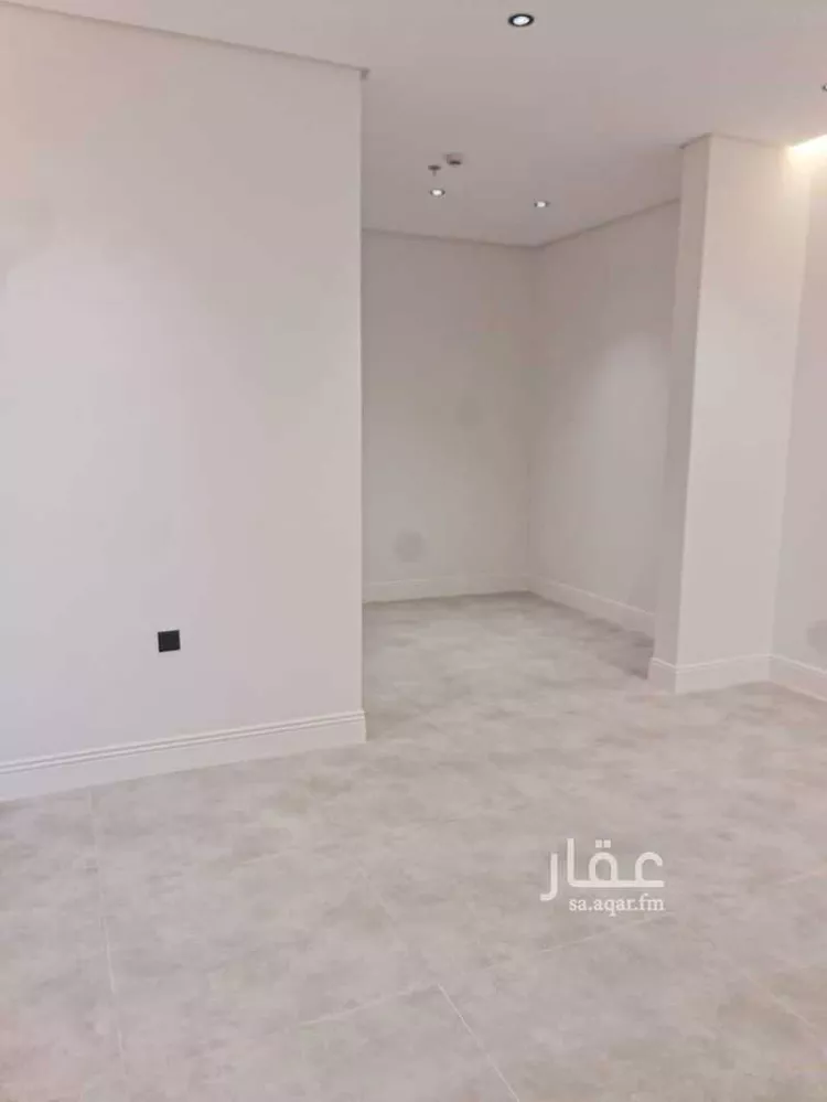 فيلا للإيجار في شارع خليفة بن بديع, حي المحمدية, مدينة الرياض, منطقة الرياض 20