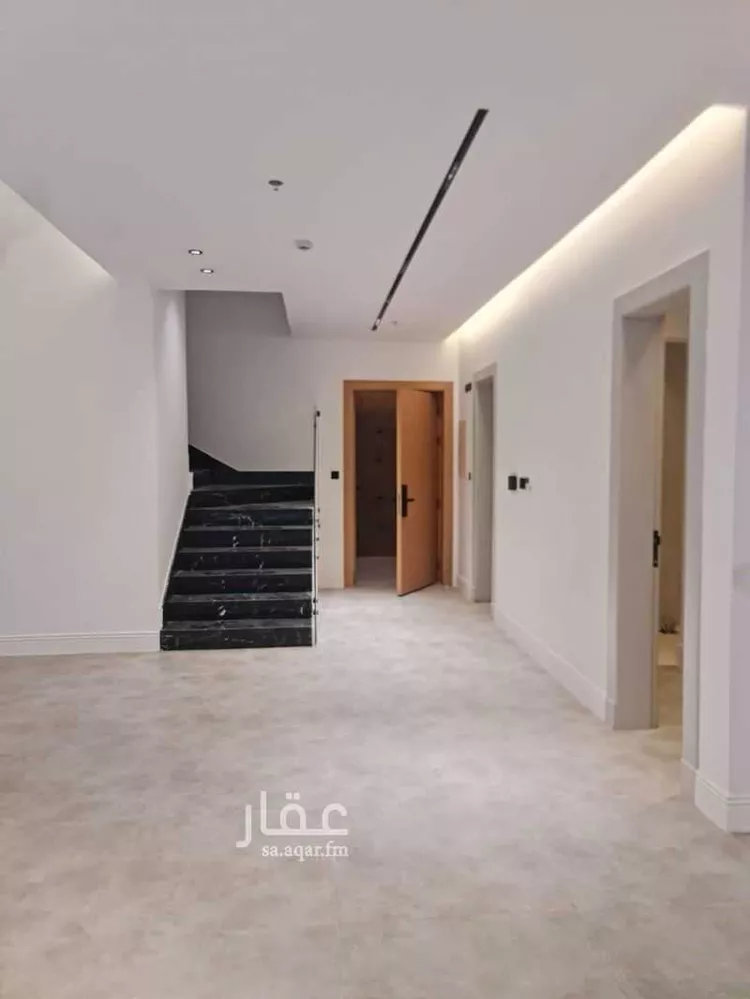 فيلا للإيجار في شارع خليفة بن بديع, حي المحمدية, مدينة الرياض, منطقة الرياض صورة 4