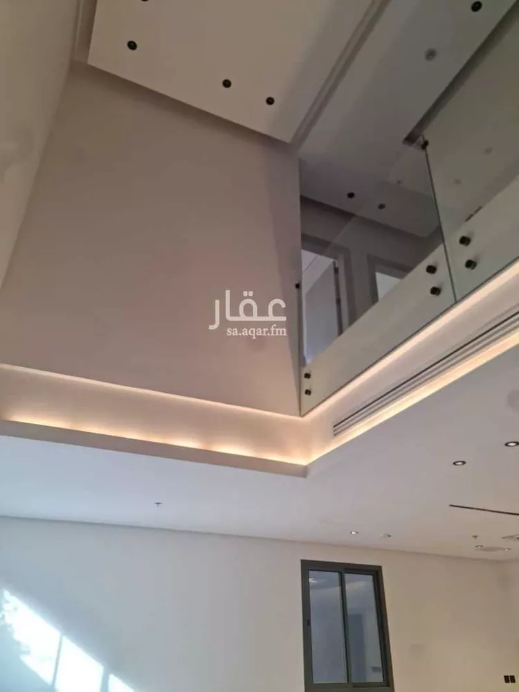 فيلا للإيجار في شارع خليفة بن بديع, حي المحمدية, مدينة الرياض, منطقة الرياض 10