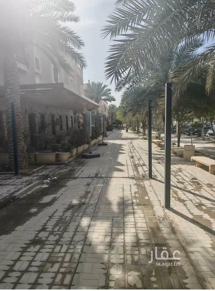 محل للإيجار في شارع طريق عثمان بن عفان, حي الملك عبدالله, مدينة الرياض, منطقة الرياض صورة 2