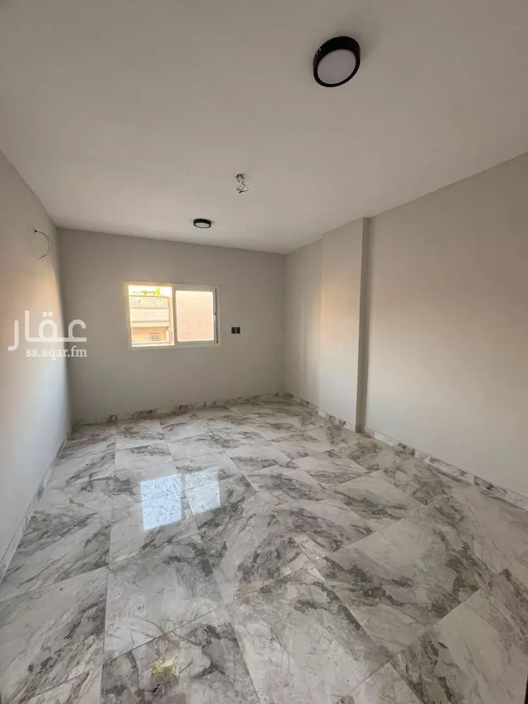 عمارة للإيجار في شارع الامير مشعل ابن عبدالعزيز, حي البادية, مدينة الدمام, المنطقة الشرقية