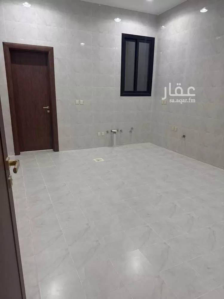 عمارة للبيع في شارع محمد بن طلحه بن عبيد الله, حي النهضة, مدينة الخرج, منطقة الرياض صورة 5