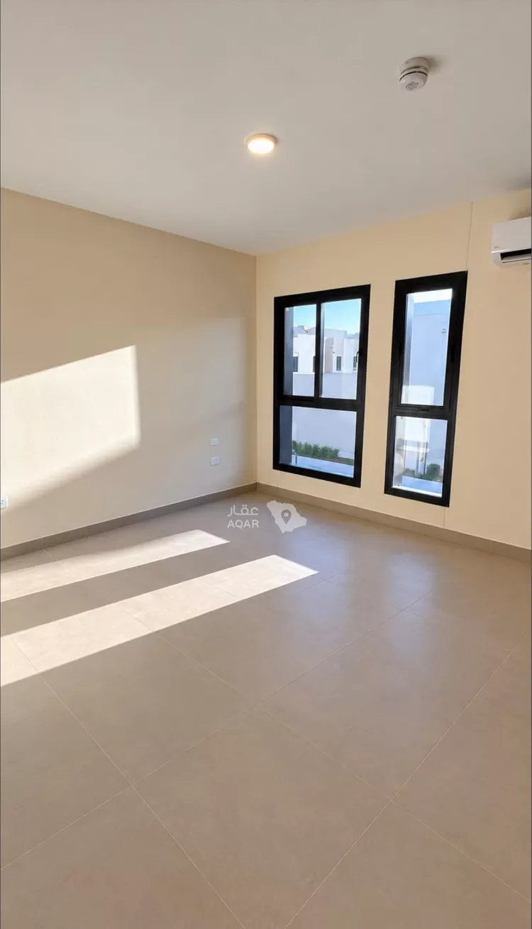 فيلا للبيع في شارع رقم 2067, حي سدرة, مدينة الرياض, منطقة الرياض 7