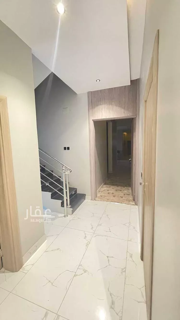 فيلا للبيع في شارع مقدم / نايف فالح حماد البلوي ، حي الصفا ، تبوك ، منطقة تبوك صورة 4