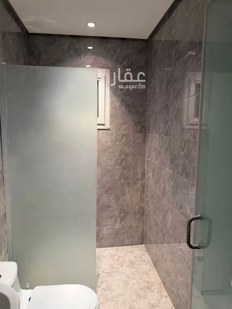 فيلا للإيجار في شارع علي أبي العلي, حي عرقة, مدينة الرياض, منطقة الرياض 11