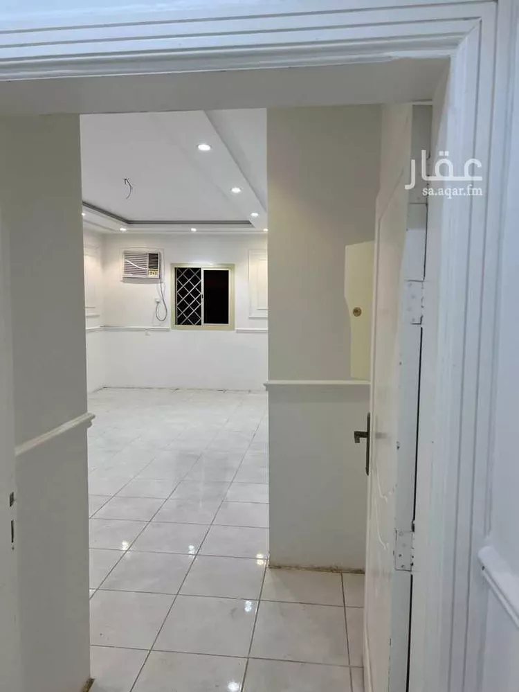 شقة للإيجار في شارع محمد الظفري ، حي الحرازات ، جدة ، جدة