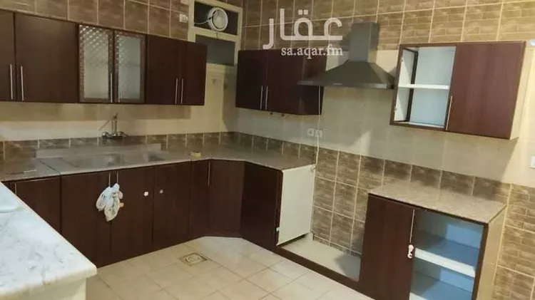 شقة للإيجار في شارع ابن علي بن الجوزي, حي المعالي, مدينة عنيزة, منطقة القصيم صورة 3