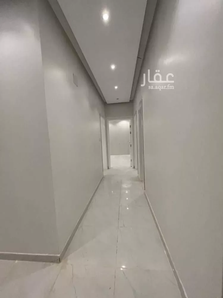 فيلا للبيع في شارع حمد خصيوي حمد المزيني, حي الخضراء, مدينة المدينة المنورة, منطقة المدينة المنورة صورة 5