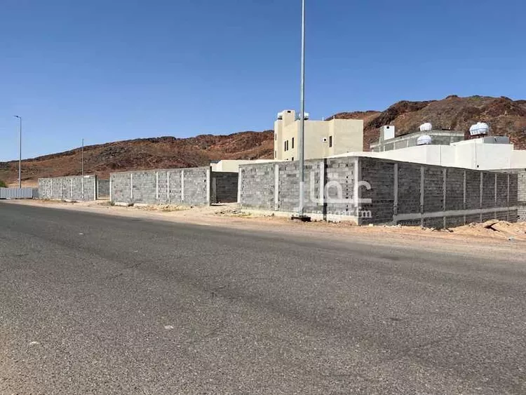 أرض للبيع في شارع احمد بن محمد بن بكر النسائي ، حي النقس ، المدينة المنورة ، منطقة المدينة المنورة صورة 2