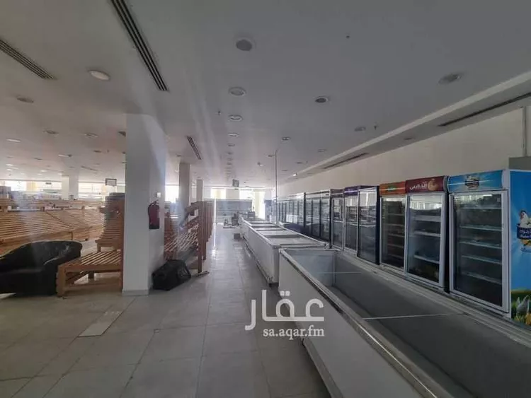 محل للبيع في شارع اسحاق بن يحيى ، حي النخيل ، بريدة ، بريدة صورة 5