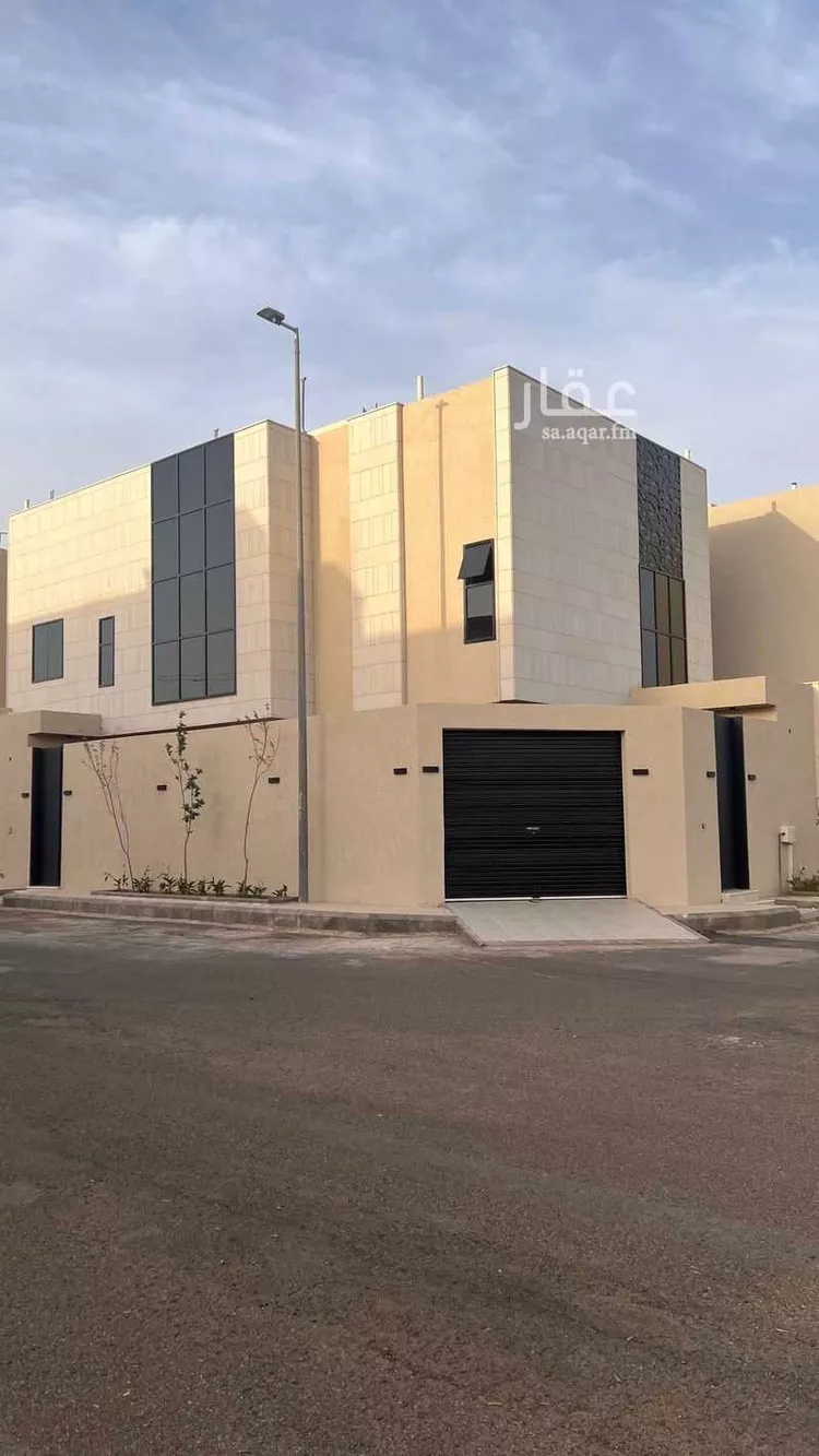 فيلا للإيجار في شارع حصين بن نضلة الأسدي ، حي المطار ، حائل ، منطقة حائل
