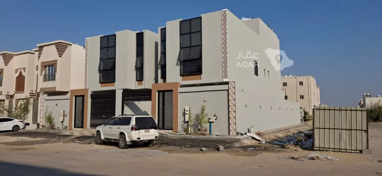 فيلا للبيع في شارع عبد الجليل القرطبي, حي ضاحية الملك فهد, مدينة الدمام, المنطقة الشرقية