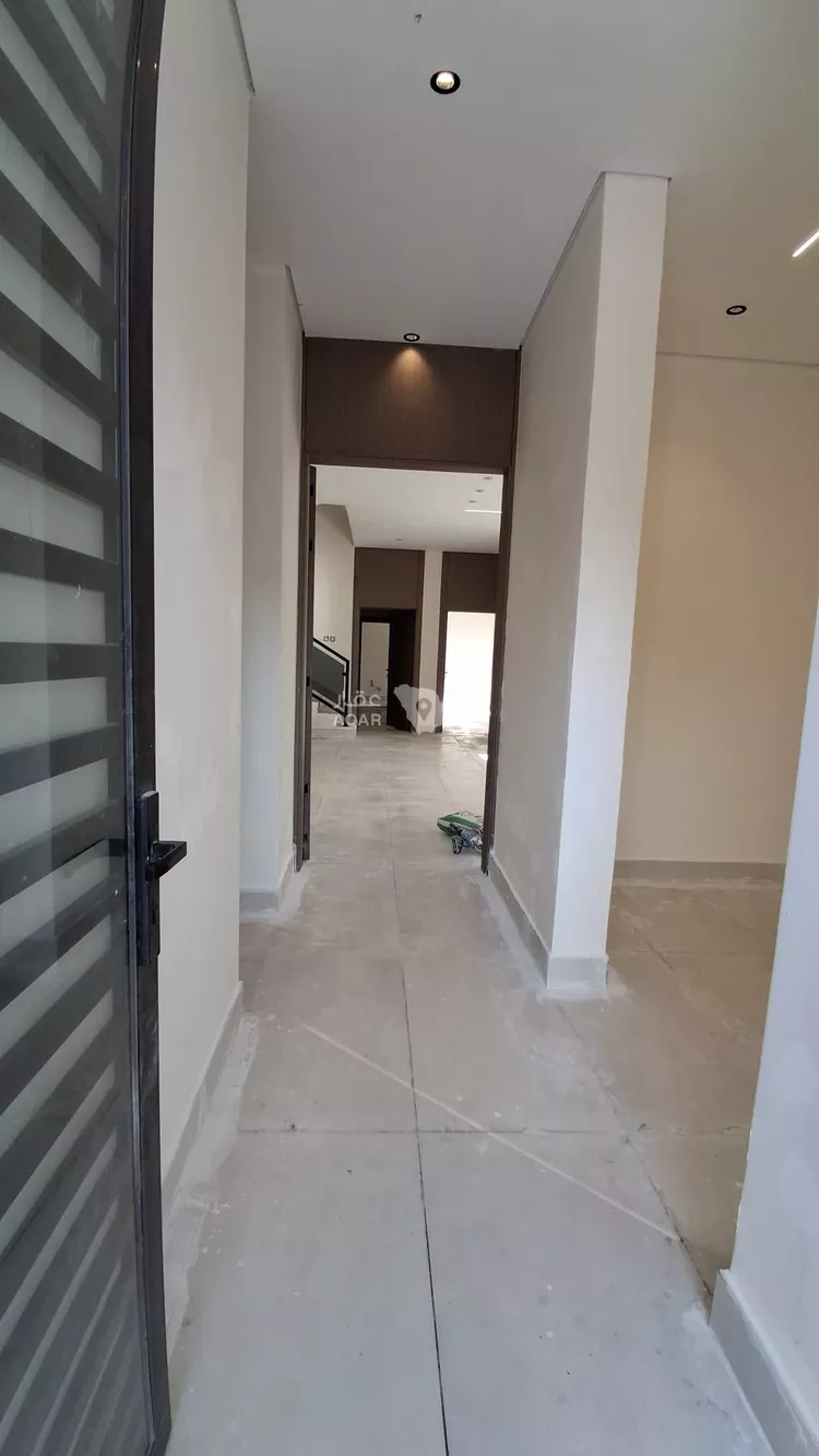 Villa for Sale in Dammam King Fahd 24