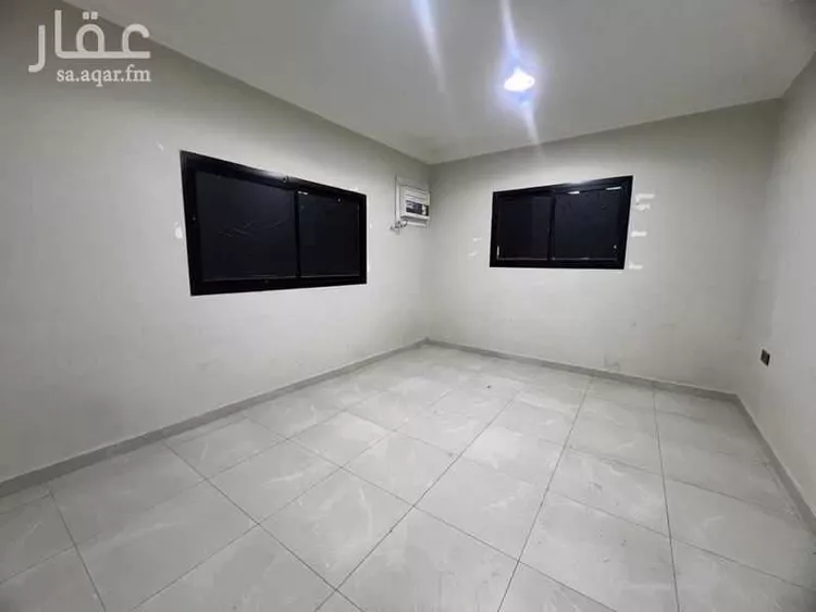 شقة للإيجار في شارع العزيزية الفرعي, حي العزيزية, مدينة الرياض, منطقة الرياض صورة 2