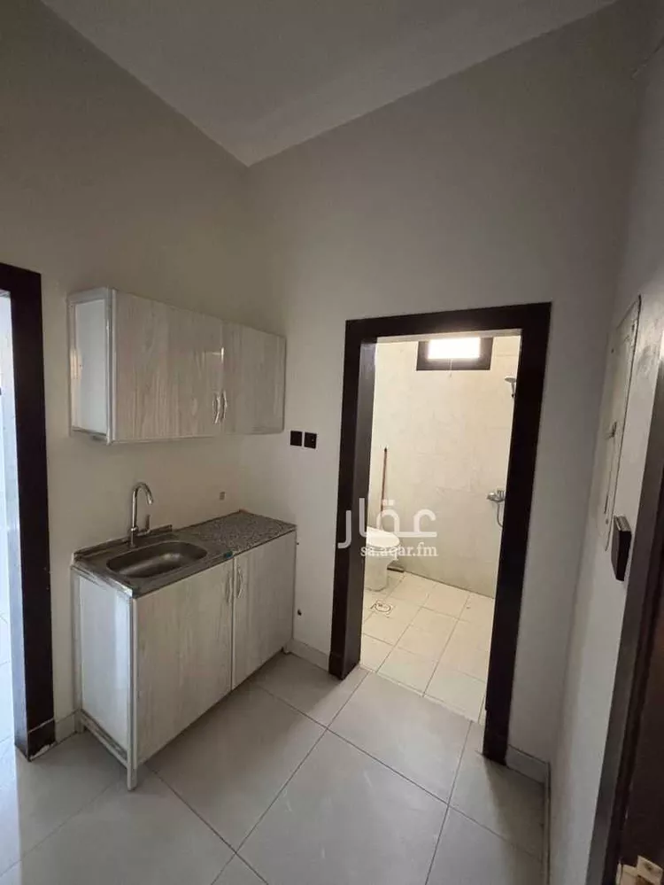 شقة للإيجار في شارع العزيزية الفرعي, حي العزيزية, مدينة الرياض, منطقة الرياض صورة 3