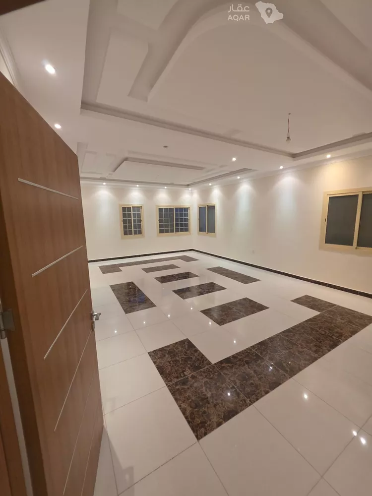 Villa for Rent in Jeddah Az Zomorod 8