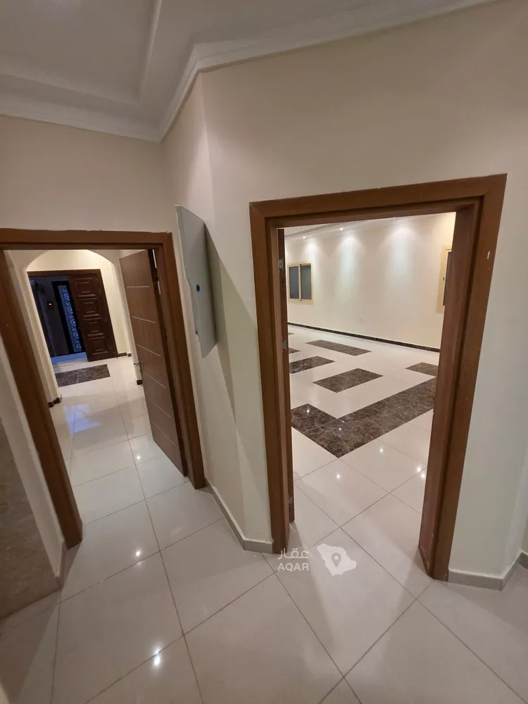 Villa for Rent in Jeddah Az Zomorod 14