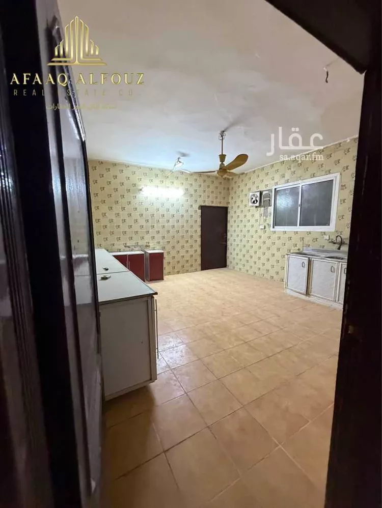 فيلا للبيع في شارع تقي الدين الحموي, حي المصيف, مدينة الرياض, منطقة الرياض صورة 4