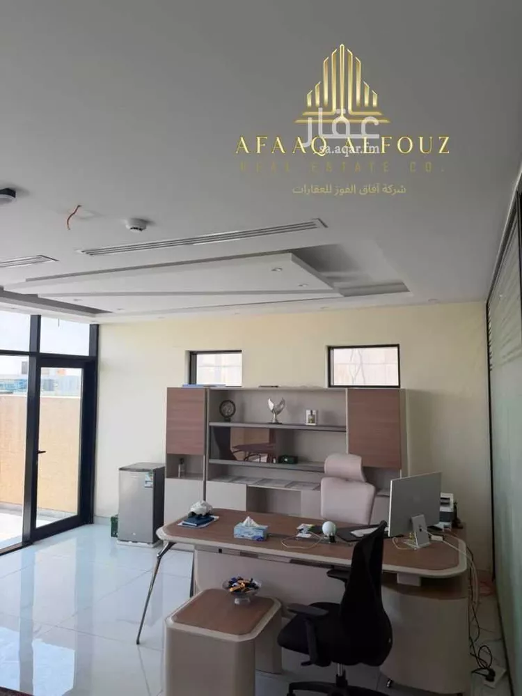 مكتب تجاري للإيجار في شارع الامير عبدالعزيز بن مساعد بن جلوي, حي المربع, مدينة الرياض, منطقة الرياض صورة 3