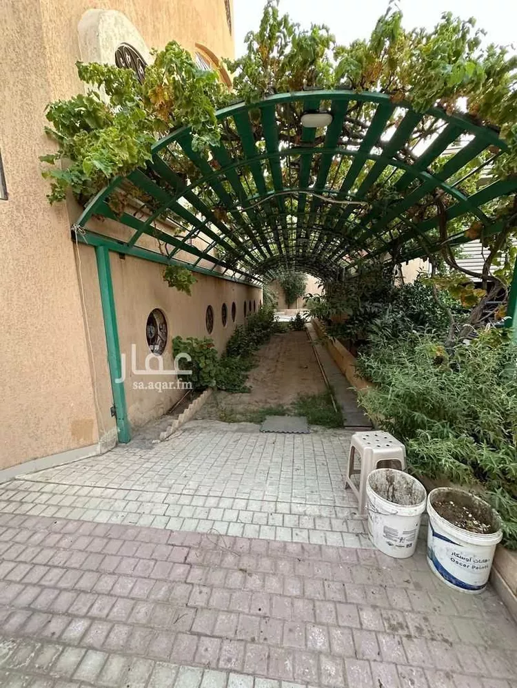 فيلا للبيع في شارع اياس ابن ثعلبة, حي الأخباب, مدينة الطائف, منطقة مكة المكرمة صورة 2