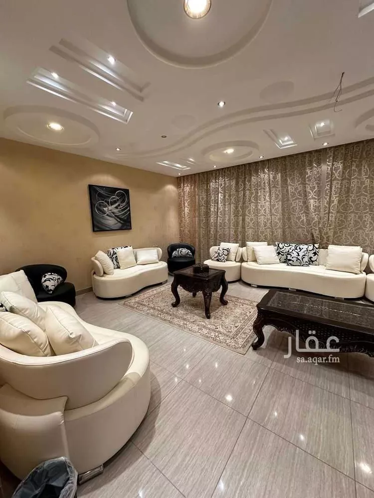 فيلا للبيع في شارع اياس ابن ثعلبة, حي الأخباب, مدينة الطائف, منطقة مكة المكرمة صورة 4