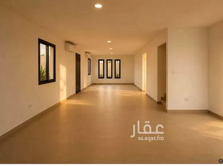 فيلا للإيجار في شارع رقم 1116 ، حي مطار الملك خالد الدولي ، الرياض ، منطقة الرياض صورة 3