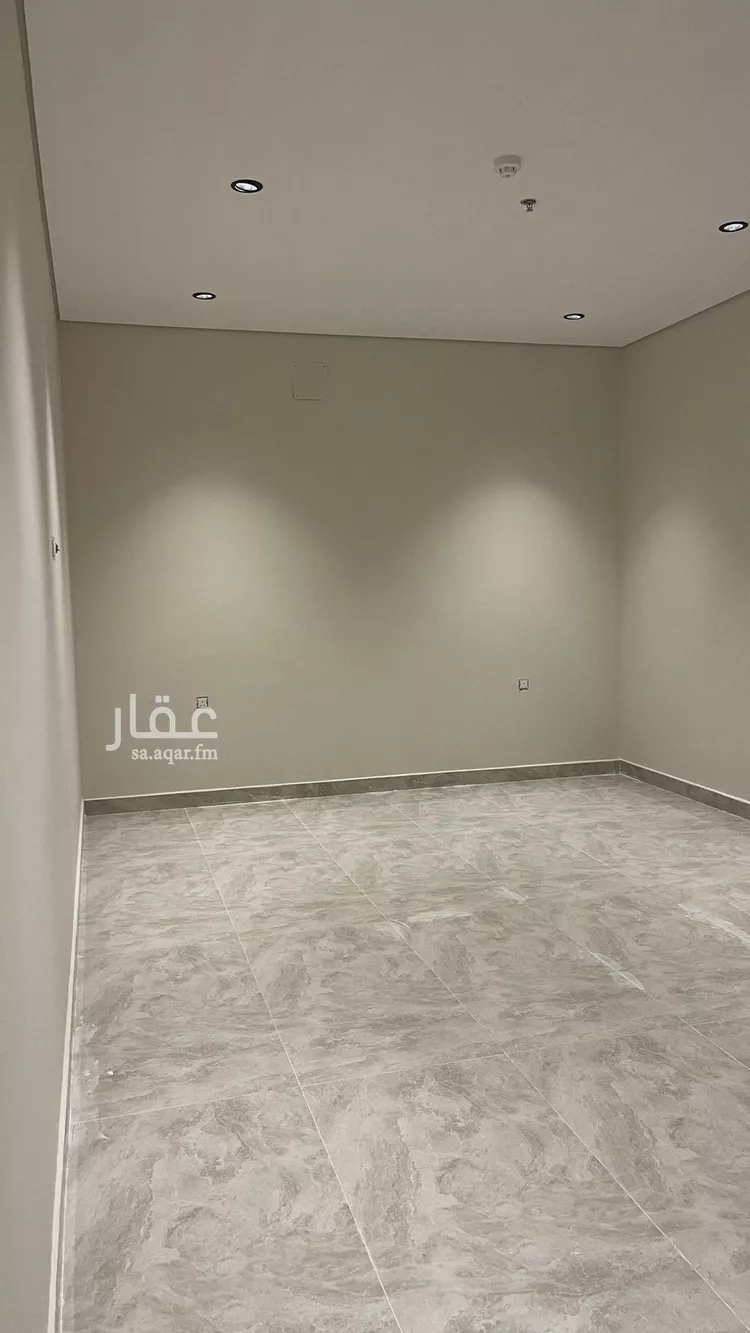 شقة للبيع في شارع القرية العليا, حي الحمراء, مدينة الخبر, المنطقة الشرقية صورة 3