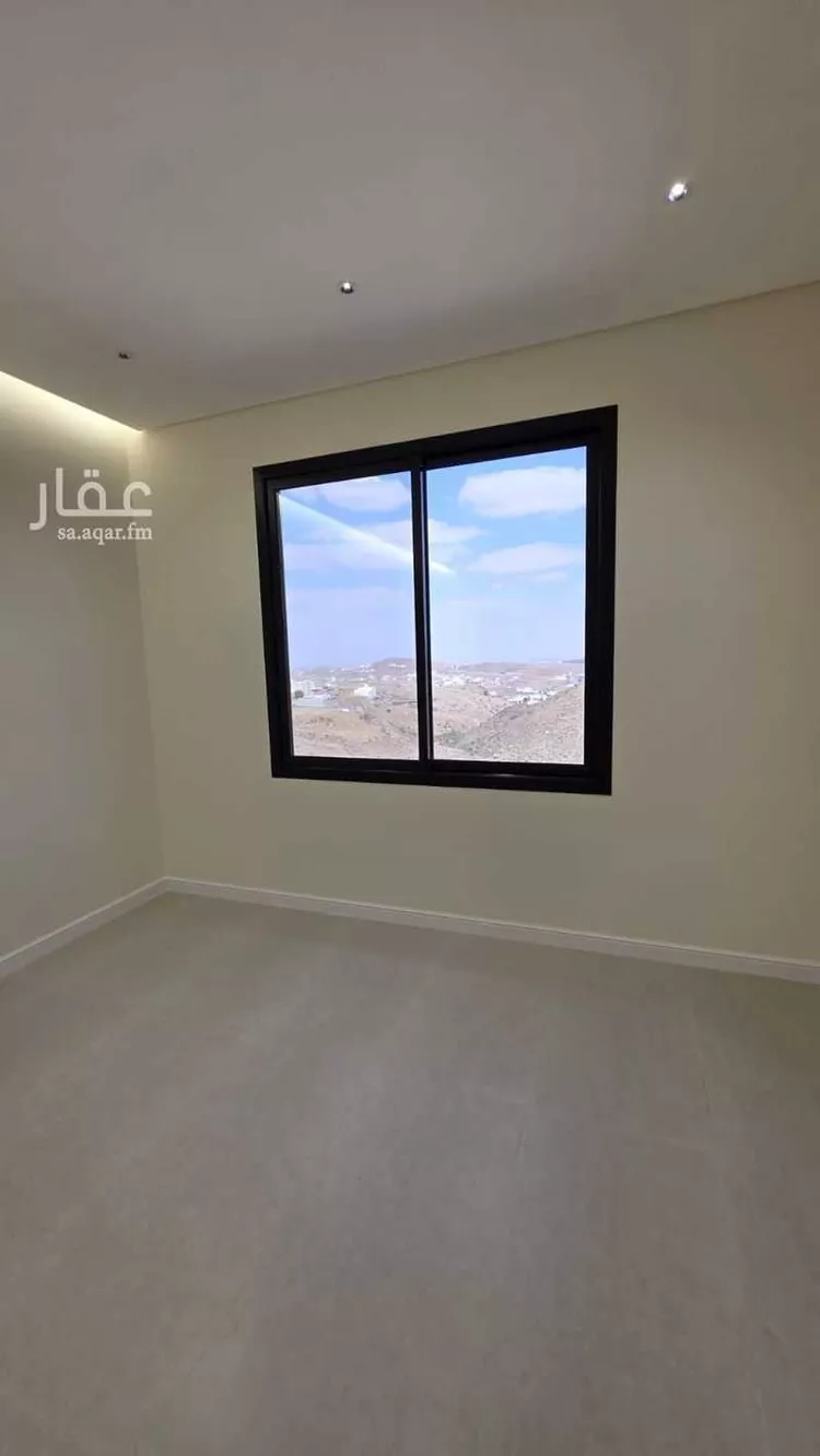 فيلا للبيع في شارع 30 التعاون, حي التعاون, مدينة أبها, منطقة عسير 23