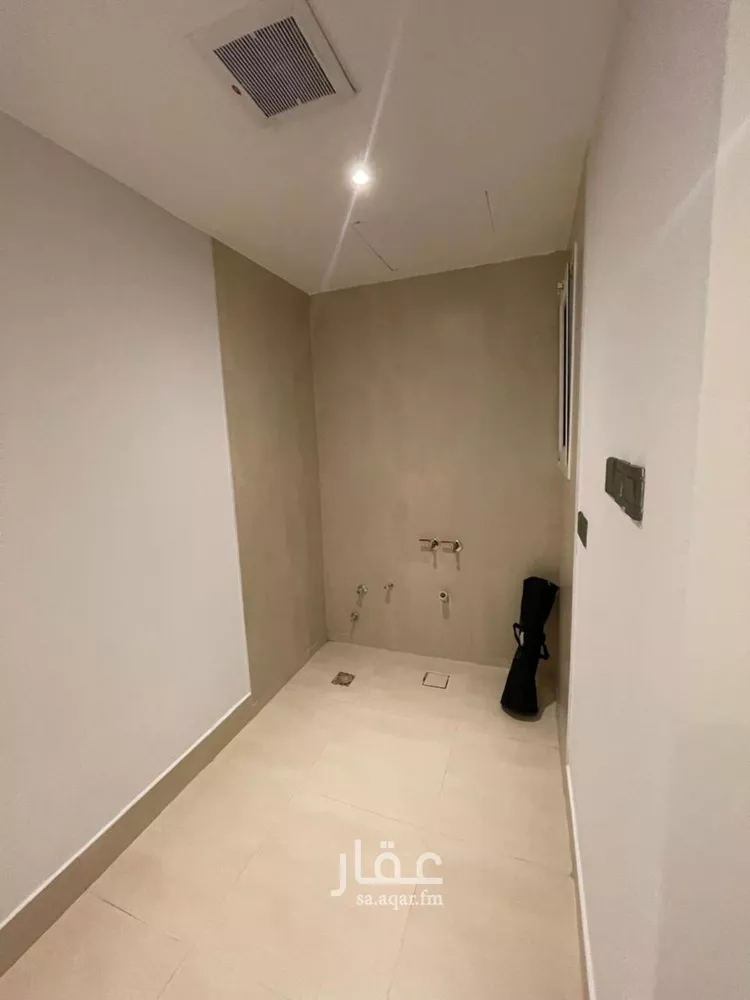 شقة للبيع في شارع رقم 298, حي الملقا, مدينة الرياض, منطقة الرياض صورة 4