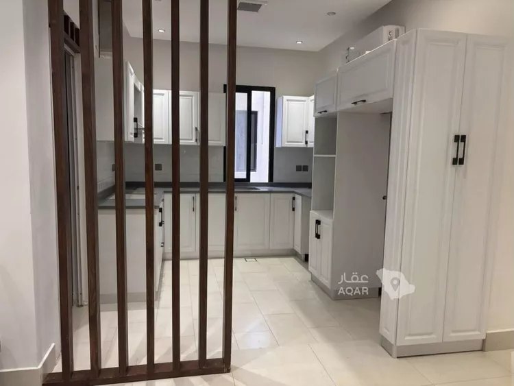 شقة للبيع في شارع رقم 298, حي الملقا, مدينة الرياض, منطقة الرياض صورة 3