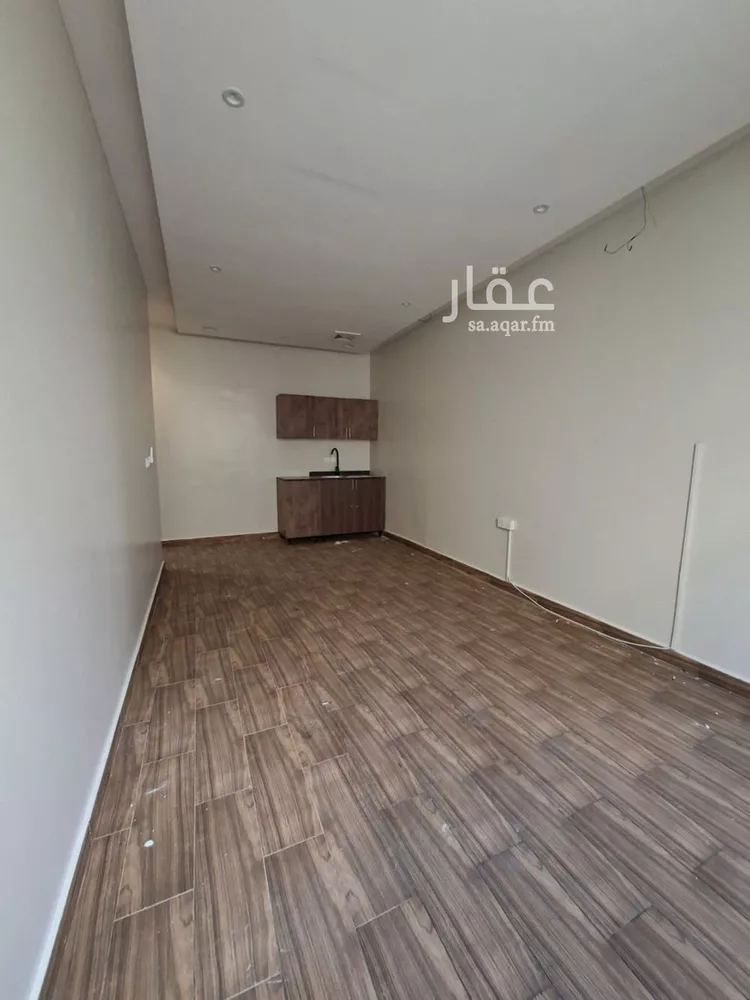 شقة للإيجار في شارع السدود, حي غرناطة, مدينة الرياض, منطقة الرياض 7