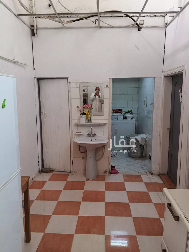 عمارة للبيع في شارع الجولان, حي الشهداء الجنوبية, مدينة الطائف, منطقة مكة المكرمة صورة 3