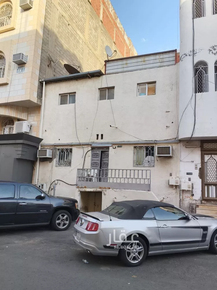 عمارة للبيع في شارع الجولان, حي الشهداء الجنوبية, مدينة الطائف, منطقة مكة المكرمة