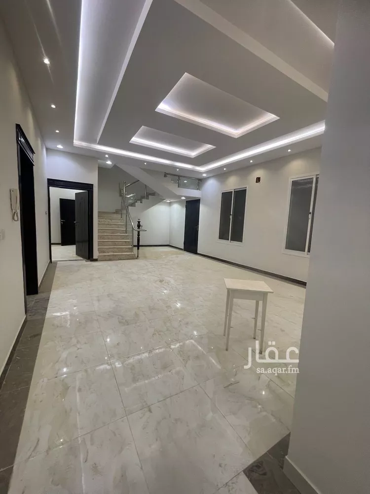 فيلا للبيع في شارع عبدالله بن حماد الشبيلي, حي الرمال, مدينة الرياض, منطقة الرياض 7