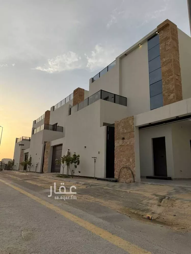 فيلا للبيع في شارع احمد بن عجيان, حي الأمواج, مدينة الخبر, المنطقة الشرقية صورة 3