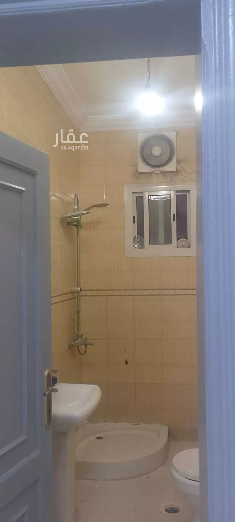 Building for Rent in Jeddah Taiba