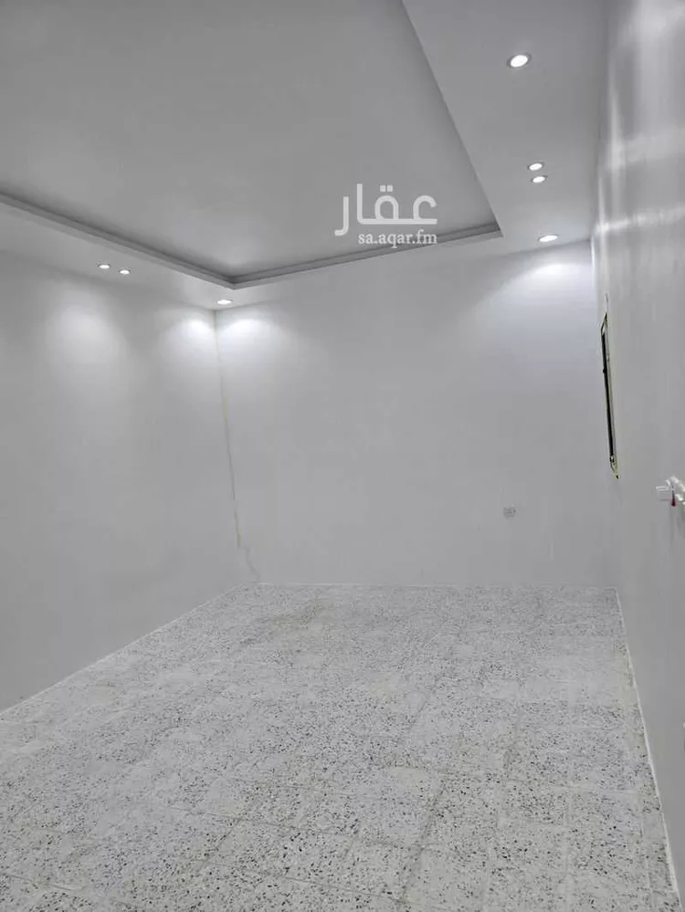 غرفة للإيجار في شارع ابن ظفر الصقلي ، حي الوفاء ، جدة ، جدة صورة 3