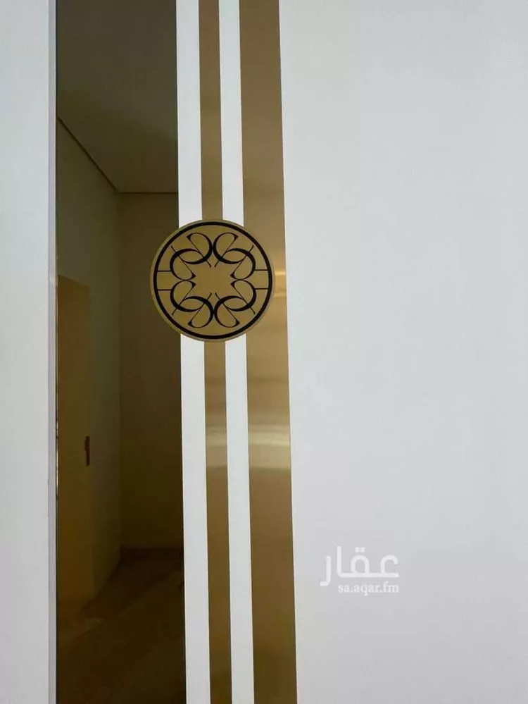 Villa for Sale in Riyadh King Khalid International Airport