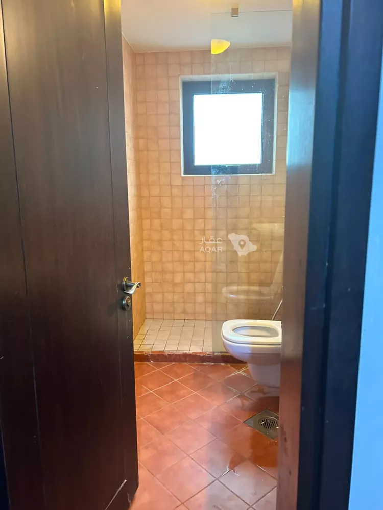 فيلا للبيع في شارع الملقاه 370, حي الملقا, مدينة الدرعية, منطقة الرياض 2