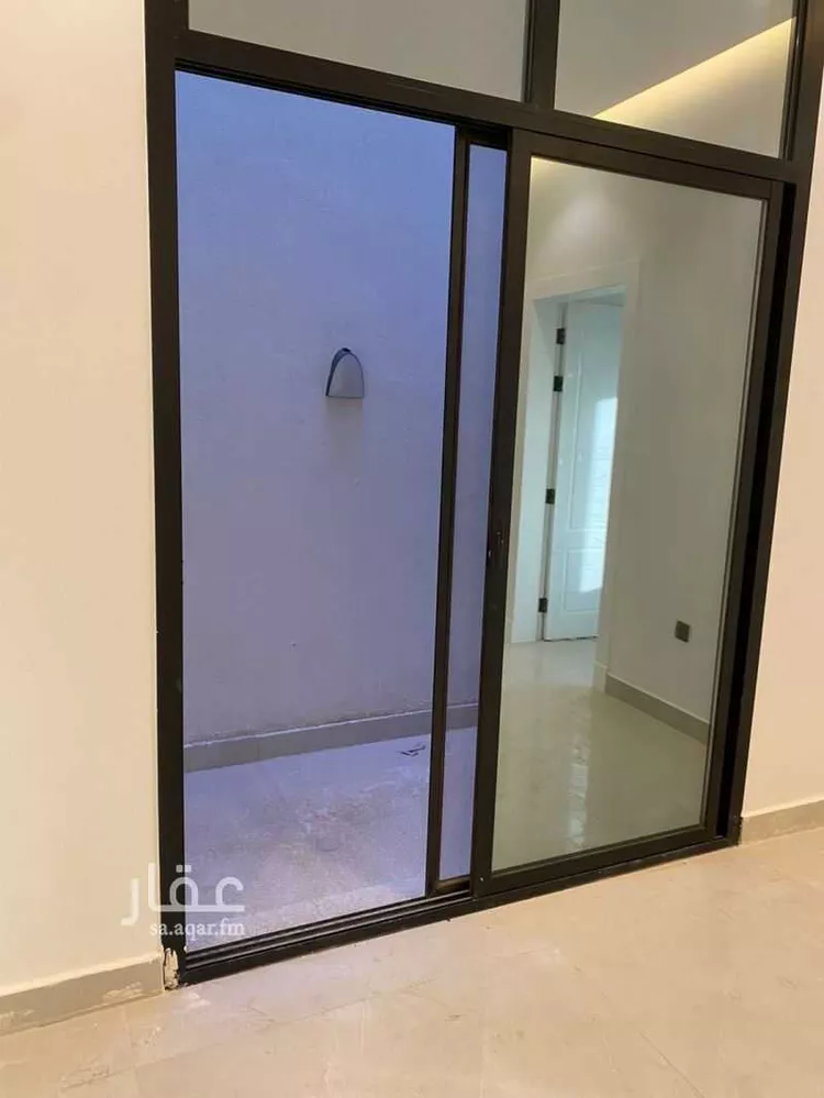 شقة للبيع في شارع أحمد بن السرح, حي المهدية, مدينة الرياض, منطقة الرياض 11