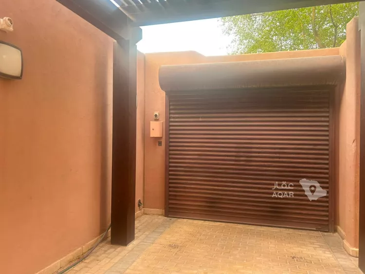 فيلا للبيع في شارع الملقاه 370, حي الملقا, مدينة الدرعية, منطقة الرياض 23