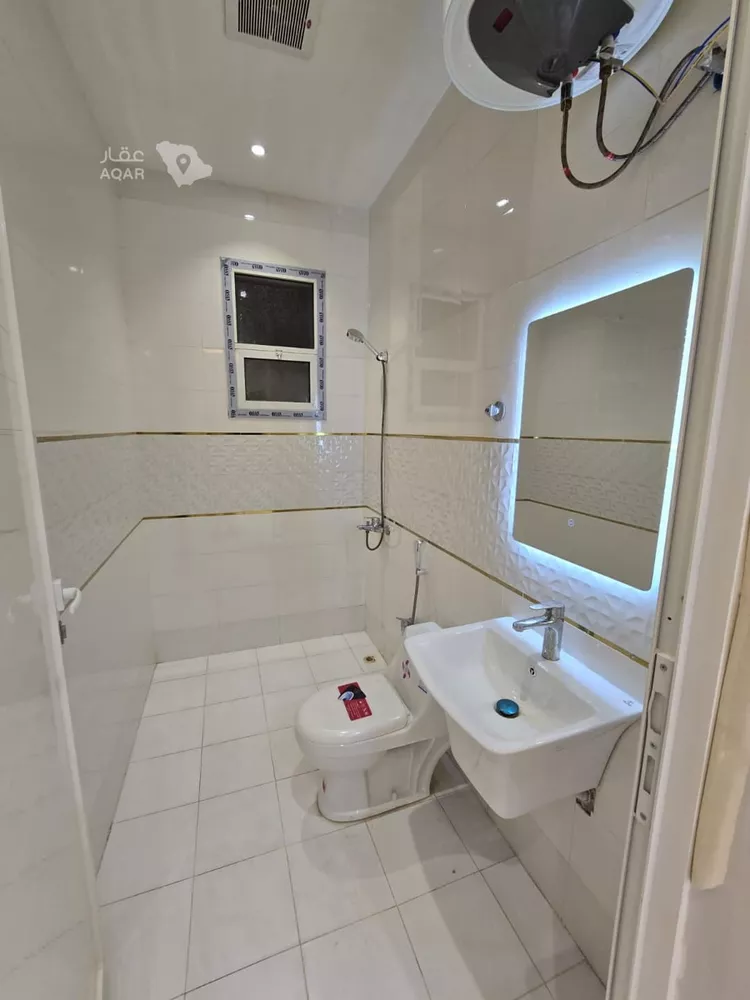 Apartment for Rent in Riyadh Al Uraija Al Wusta